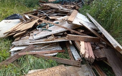 Сброс стройматериалов в Оричевском районе обошелся нарушителю в 120 тысяч рублей